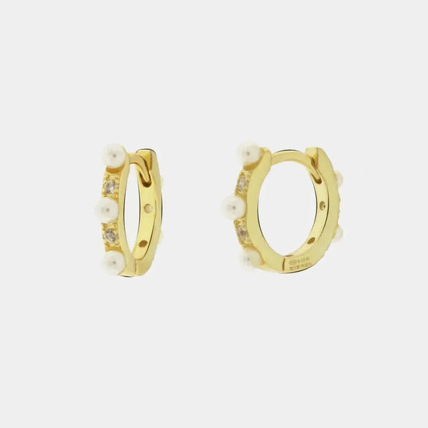 Orecchini in Argento 925 a cerchio con zirconi e perle
