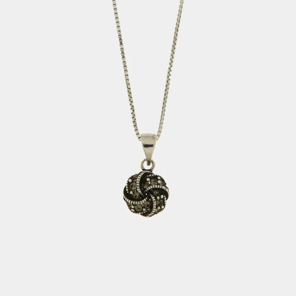 Collana in Argento 925 con pendente a forma di nodo con cristalli bainchi e fume'