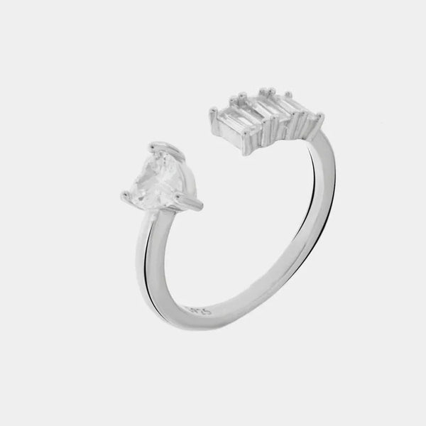 Anello in Argento 925 con cuore e zirconi trasparenti - BYSIMON gioielli