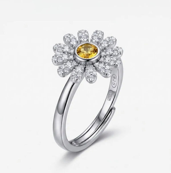 Anello in Argento 925 Margherita pavè giallo chiaro