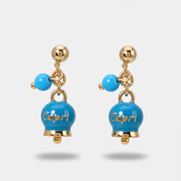 Orecchini in Metallo pendenti con campanella azzurra e scritta capri - gioiello BySimon