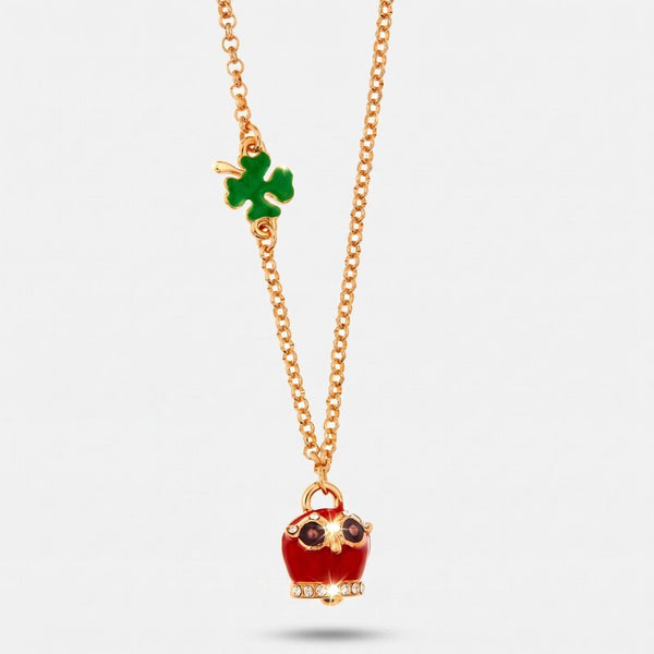Collana in Metallo con quadrifoglio e campanella portafortuna a gufo con smalto rosso e cristalli bianchi - BYSIMON gioielli