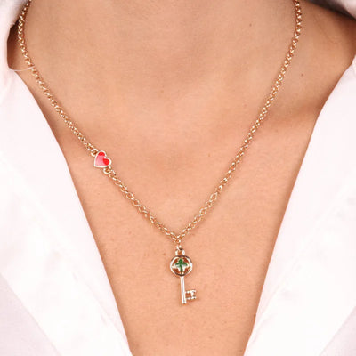 Collana in Metallo con chiave pendente in smalto verde