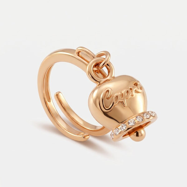 Anello in Metallo con campanella portafortuna pendente impreziosita da cristalli e scritta Capri a rilievo