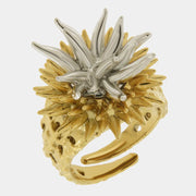 Anello in Metallo con riccio di mare placcato oro e argento