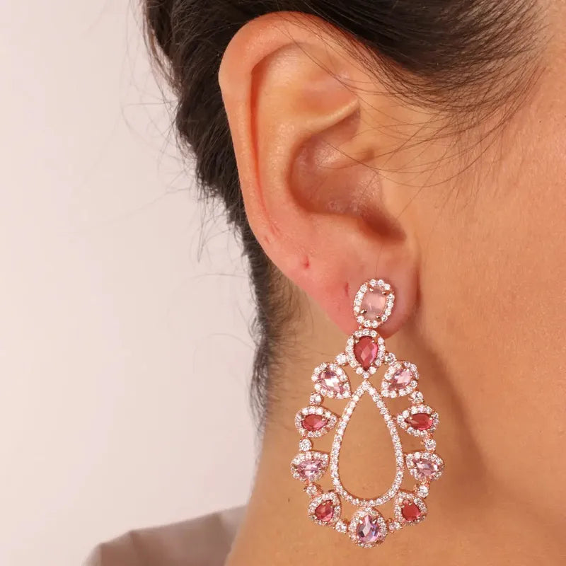 Orecchini in Argento 925 con pendente a forma di goccia impreziositi da zirconi bianchi e pietre colorate