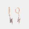 Orecchini in Argento 925 cerchietto con fulmine pendente impreziosito da zirconi multicolore