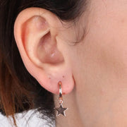 Orecchini in Argento 925 cerchietto con stella liscia pendente