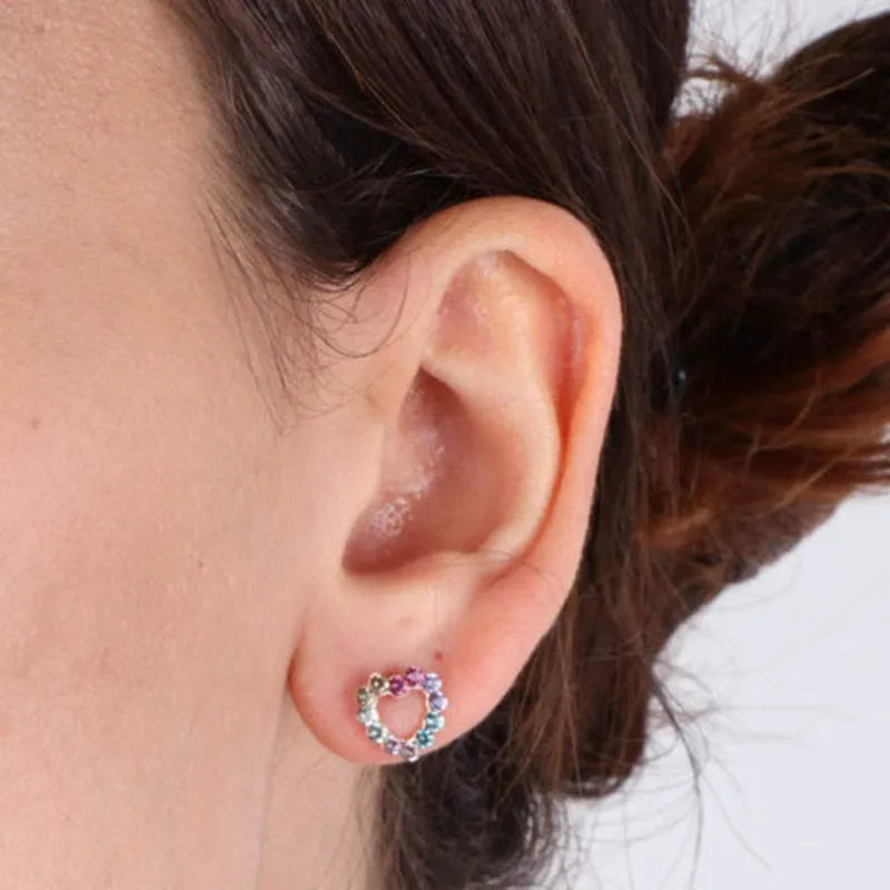 Heart-shaped 925 silver earrings with a round of multicolored crystals