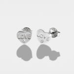 Orecchini in Argento 925 cuore con scritta love e mini punto luce bianco Collezione Barcellona - BYSIMON gioielli