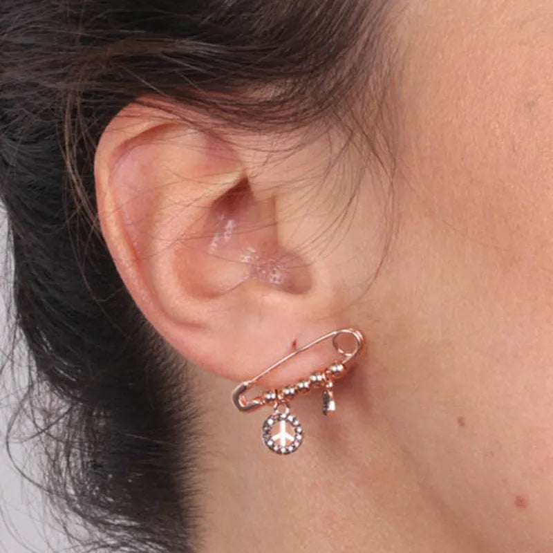 Earrings in 925 silver safety pin with pendants embellished with black zircons