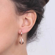Orecchini in Argento 925 con conchiglia pendente liscia