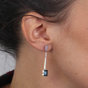 Orecchini in Argento 925 pendenti con doppio punto luce taglio carrè, impreziosito ds cristalli blu denim