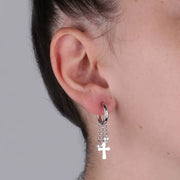 Orecchini in Argento 925 cerchietti con perle di acqua dolce e croce centrale pendente