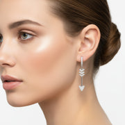 Orecchini in Argento 925 cerchietto con freccia a lobo e pendente impreiziosito da zirconi colorati