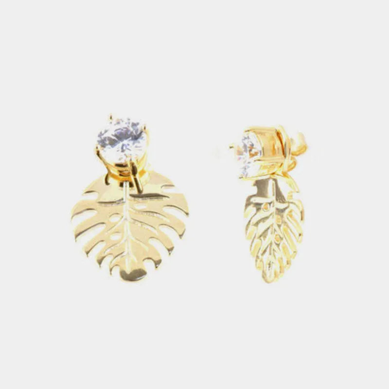Sterling Silver 925 earrings in the shape of a wide leaf embellished with a stud earring light point