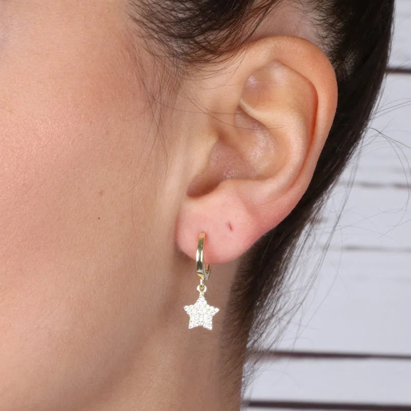 Orecchini in Argento 925 cerchietto con stellina pendente impreziosita da zirconi bianchi - BYSIMON gioielli