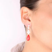 Orecchini in Argento 925 con pendente a forma di goccia effetto corallo impreziosito da zirconi bianchi