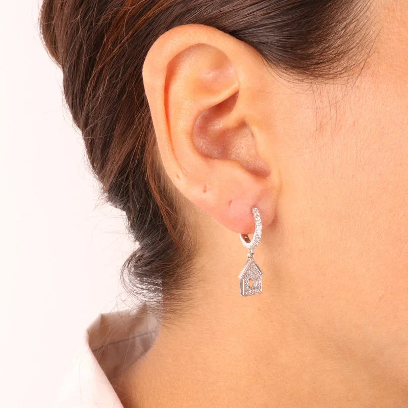 Orecchini in Argento 925 a forma di casa con cuore impreziosito da zirconi bianchi BYS - gioiello BySimon