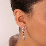 Orecchini in Argento 925 intrecci con dettagli alternati di zirconi bianchi