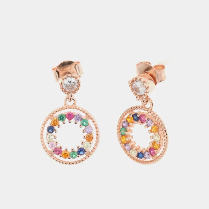 Orecchini in Argento 925 con pendenti a forma di cerchi impreziositi da zirconi multicolor e cristalli bianchi