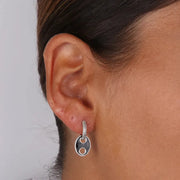 Orecchini in Argento 925 cerchietti con pendente a forma di maglia marina nera