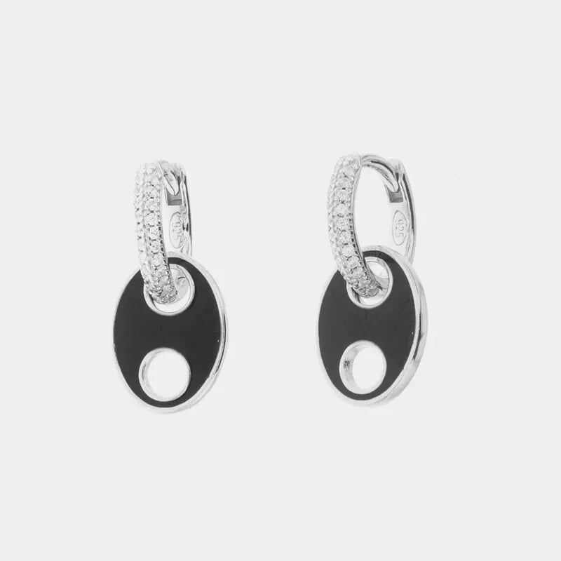 Orecchini in Argento 925 cerchietti con pendente a forma di maglia marina nera