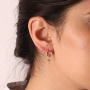 Orecchini in Argento 925 a forma di cerchio con punto luce bianco pendenti