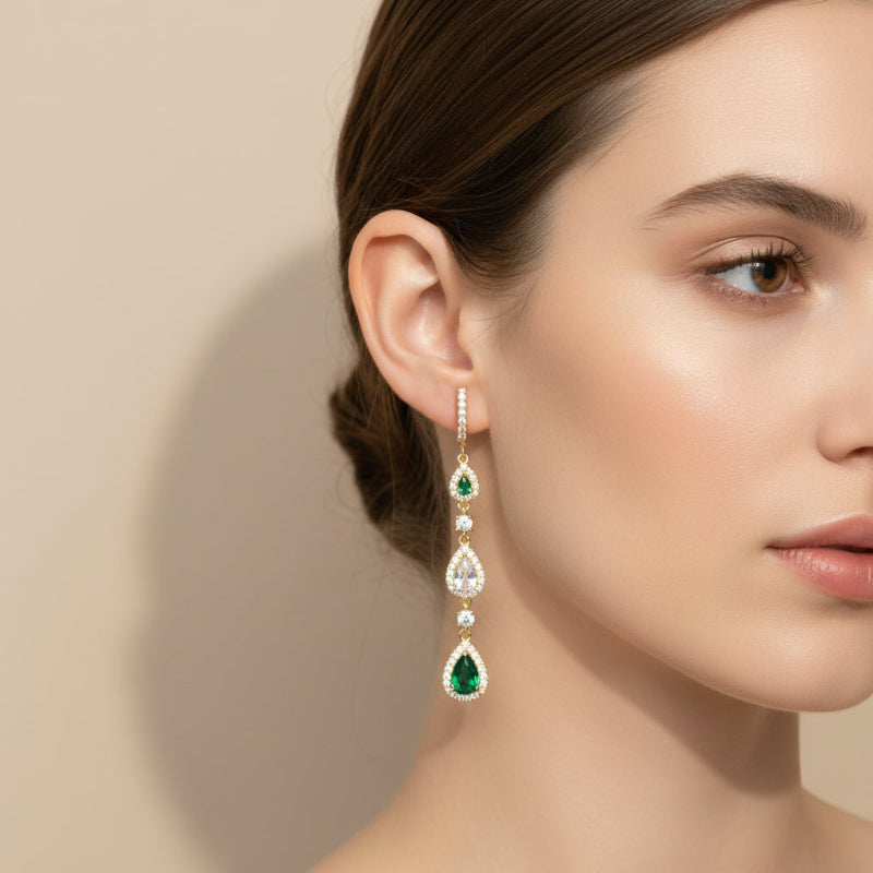 Orecchini in Argento 925 con zirconi bianchi e verdi pendenti - BYSIMON gioielli
