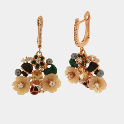 Orecchini in Argento 925 con fiori in madreperla impreziosito da zirconi colorati