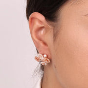 Orecchini in Argento 925 con fiori in madreperla impreziosito da zirconi colorati