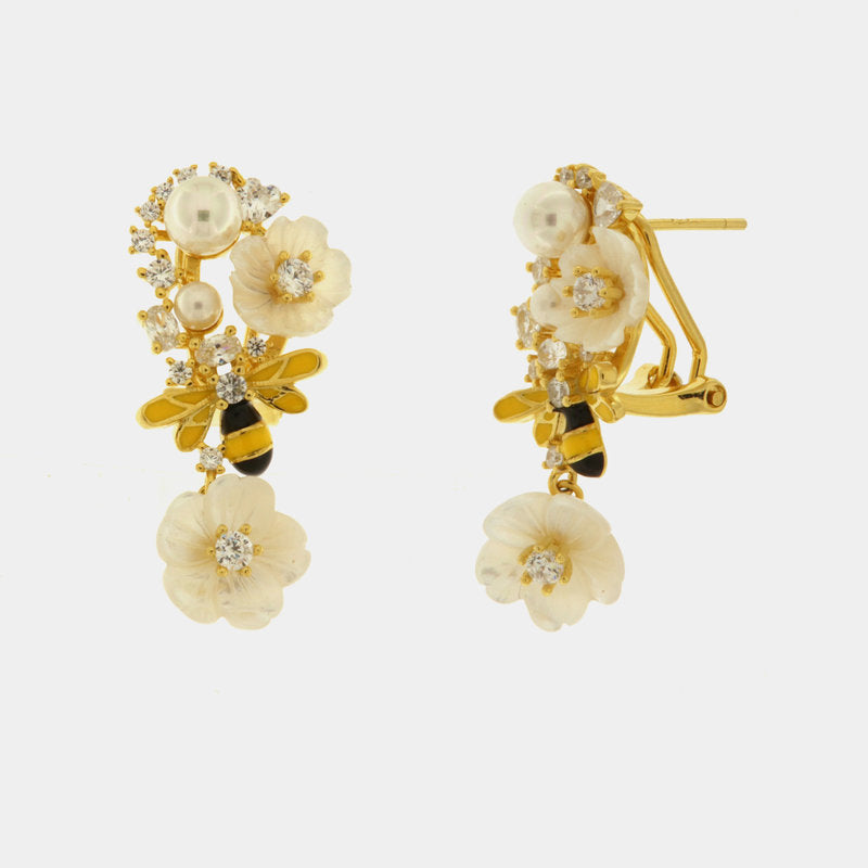 Orecchini in Argento 925 con fiori in madreperla impreziosito da zirconi colorati e dettaglio ape