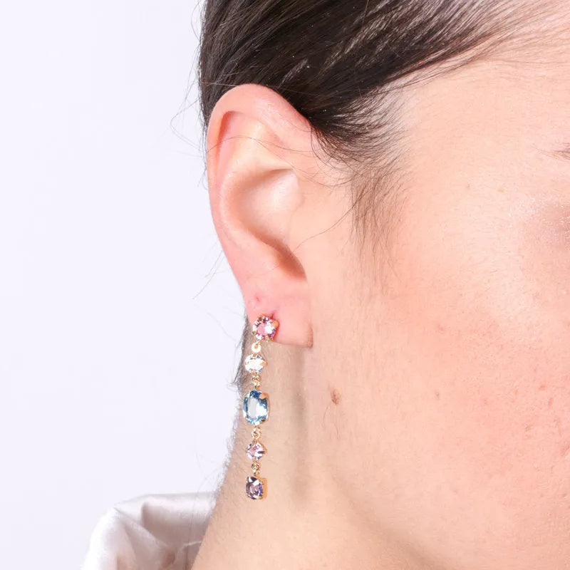 Earrings in 925 silver with hanging colored crystals