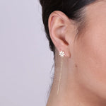 Orecchini in Argento 925 lunghi con fiore Collezione Armonia - BYSIMON gioielli