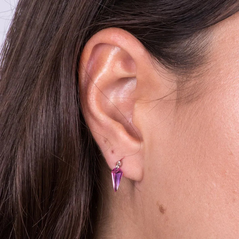 Piercing in Argento con zircona fucsia