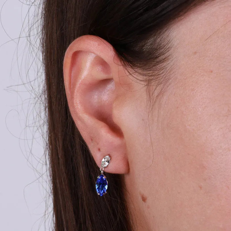 Oval-shaped 925 silver earrings with blue crystals