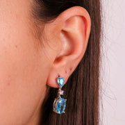 Orecchini in Argento 925  con zirconi celesti pendenti