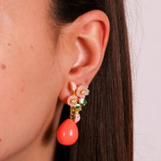 Orecchini in Argento 925 con fiori in madreperla e perla arancio
