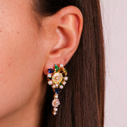 Orecchini in Argento 925 pendenti con fiori in madreperla e zirconi