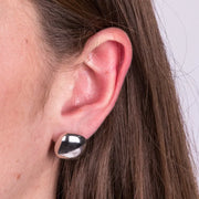 Orecchini in Argento 925 cerchio bombato con zirconi