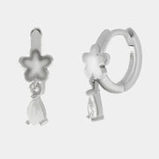 Orecchini in Argento 925 cerchietti con fiore e puntoluce pendente