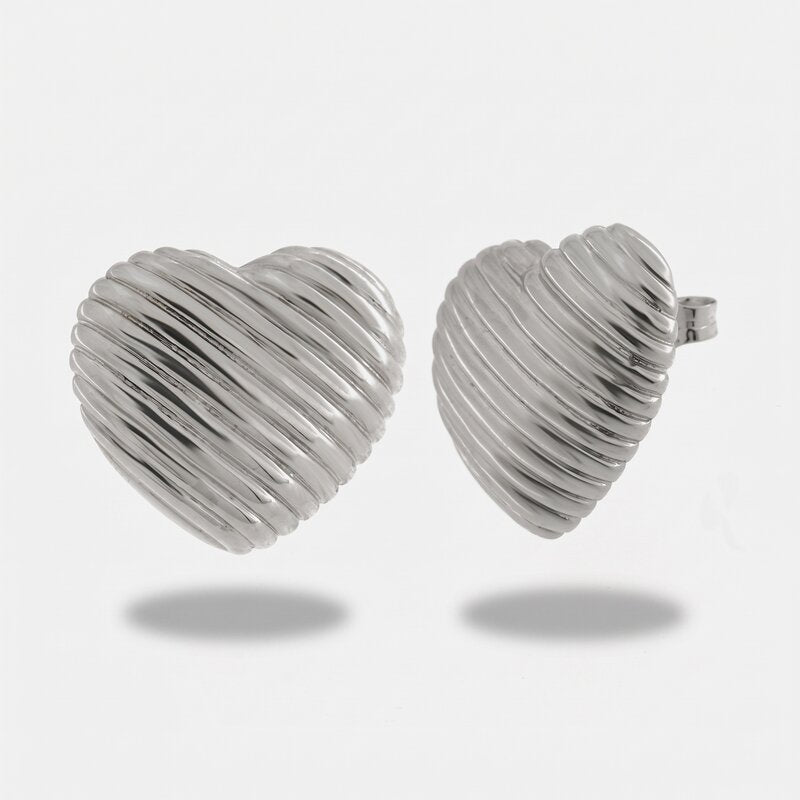 Orecchini in Argento 925 con cuore a lobo - BYSIMON gioielli