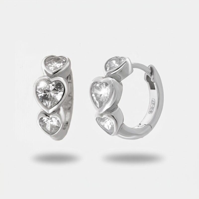 Orecchini in Argento 925 a cerchio con cuori - BYSIMON gioielli