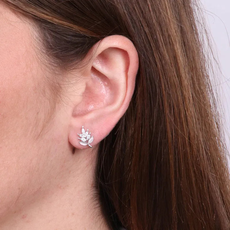 Orecchini in Argento 925 con fiori a lobo