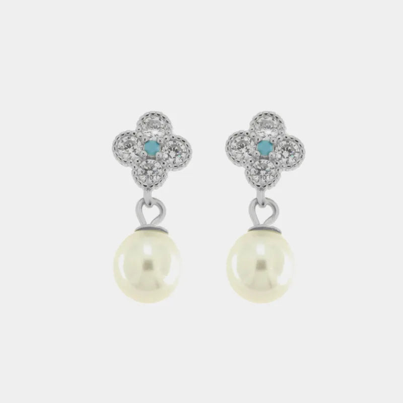 Orecchini in Argento 925 perla con fiore a lobo