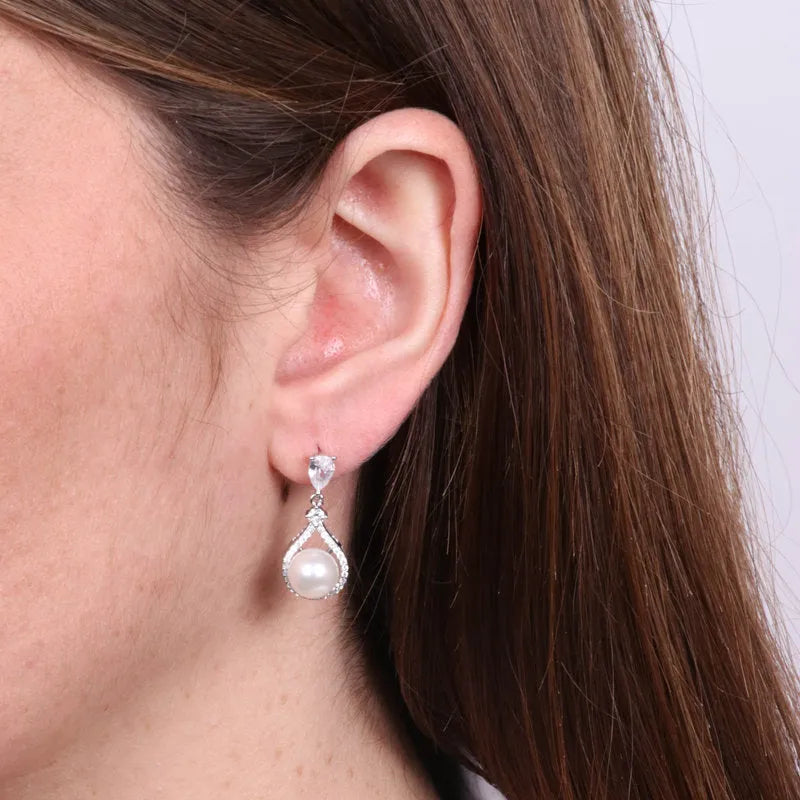 Orecchini in Argento 925 con perle pendenti