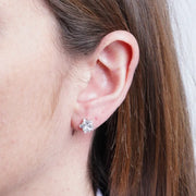 Orecchini in Argento 925 fiore zirconato