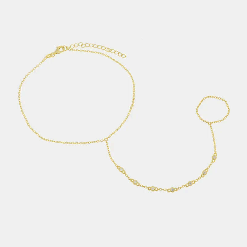Silver anklet with transparent zircons