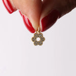 Ciondolo in Argento 925 a forma di fiore con zirconi bianchi placcato oro giallo BYS - gioiello BySimon