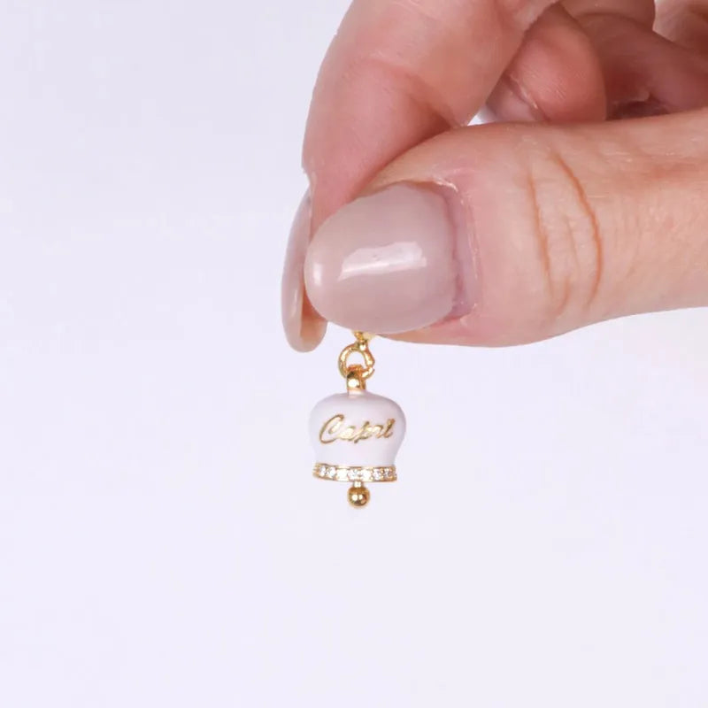 Ciondolo in Argento 925 campanella con scritta capri bianca in gold